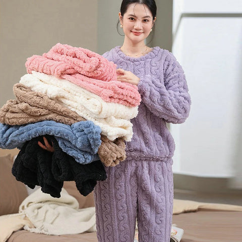 Women’s Thermal Pajama Set – Warm Coral Velvet Winter Sleepwear